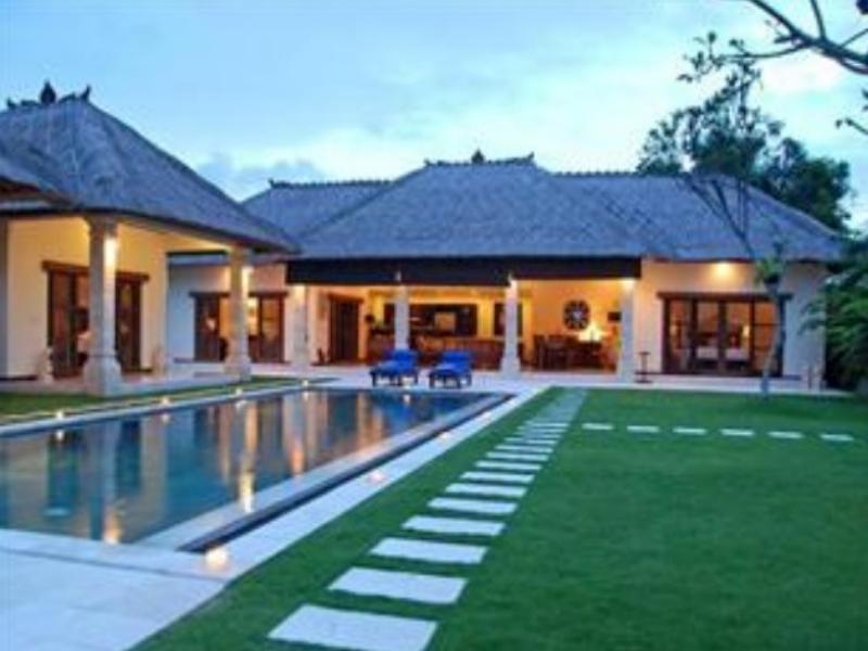 Villa Santai Seminyak Экстерьер фото